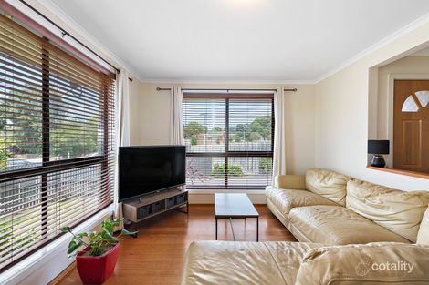 Property photo of 14 Wirilda Crescent Frankston North VIC 3200