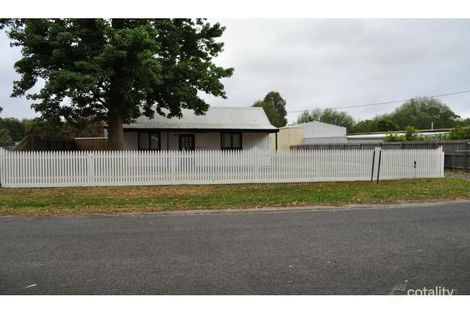 Property photo of 32 Watts Road Nyora VIC 3987