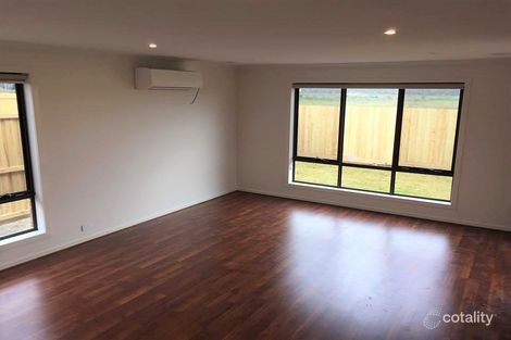 Property photo of 252 Warralily Boulevard Armstrong Creek VIC 3217