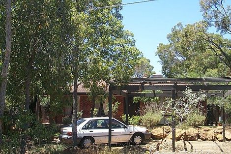 47 Kadina Rd, Gooseberry Hill, WA 6076