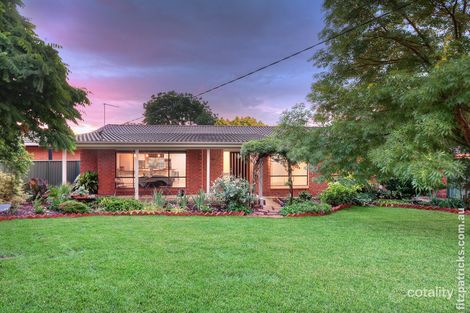 35 Maple Rd, Lake Albert, NSW 2650