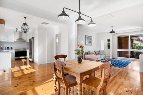 Property photo of 2/12 Cooloongatta Road Camberwell VIC 3124