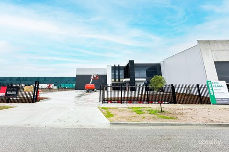 9 Palladium Cct, Clyde North, VIC 3978