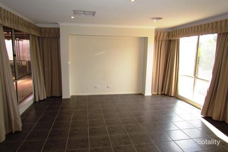 Property photo of 42 Dalray Crescent Kurunjang VIC 3337