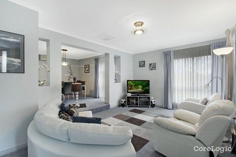 Property photo of 12 Kurrajong Court Cranbourne North VIC 3977