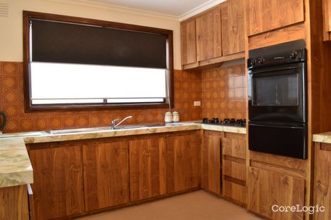 Property photo of 8 Nancye Drive Lalor VIC 3075