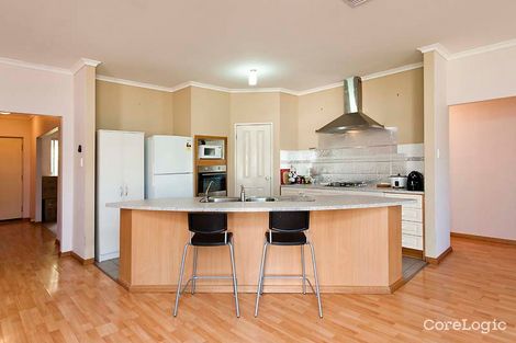 Property photo of 18 Helidor Place Forrestfield WA 6058