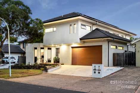 18 Viewbank Ct, Point Cook, VIC 3030