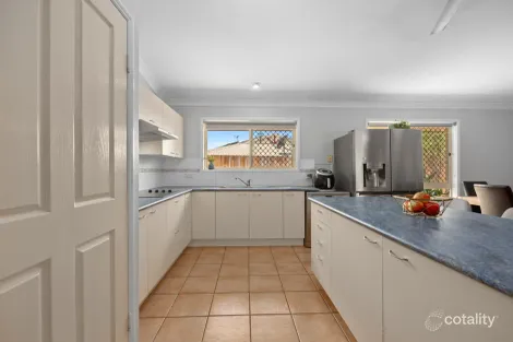 Property photo of 106 Equestrian Drive Yamanto QLD 4305