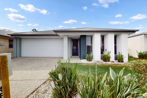 48 Chambers Ridge Bvd, Park Ridge, QLD 4125