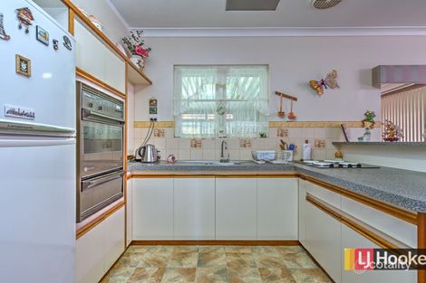 Property photo of 43 Berehaven Avenue Thornlie WA 6108