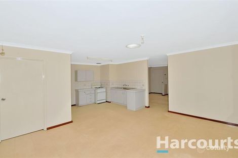 Property photo of 136 Steerforth Drive Coodanup WA 6210