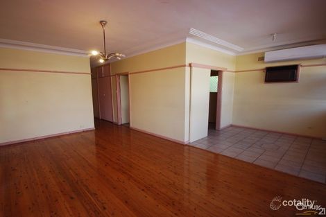 Property photo of 116 Fairfield Road Guildford West NSW 2161
