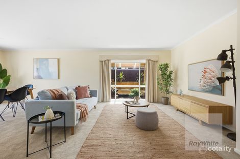 Property photo of 4 Lilly Pilly Avenue Bundoora VIC 3083