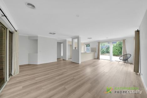 Property photo of 31 Ashgrove Drive Deer Park VIC 3023