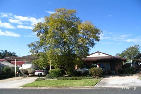 4 Ovens Dr, Werrington County, NSW 2747