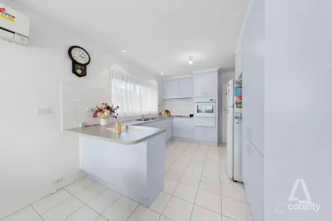 Property photo of 20 Oleander Drive St Albans VIC 3021