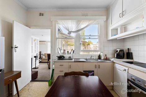 Property photo of 1028 North Road Bentleigh East VIC 3165