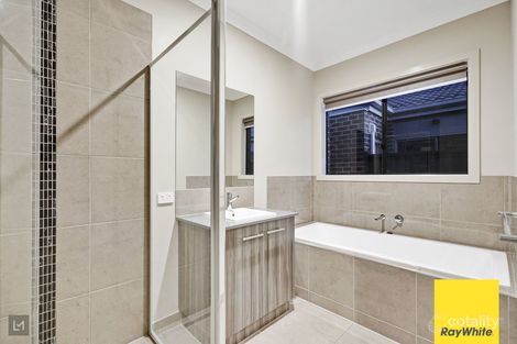 Property photo of 29 Manning Circuit Tarneit VIC 3029