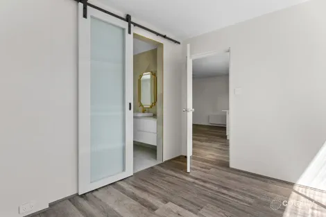 Property photo of 2/5 Stowell Avenue Battery Point TAS 7004