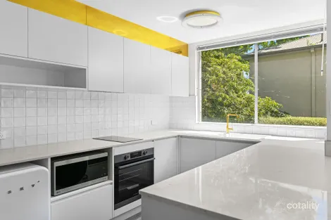 Property photo of 2/5 Stowell Avenue Battery Point TAS 7004