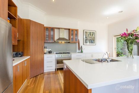 Property photo of 19 Peterho Boulevard Point Lonsdale VIC 3225