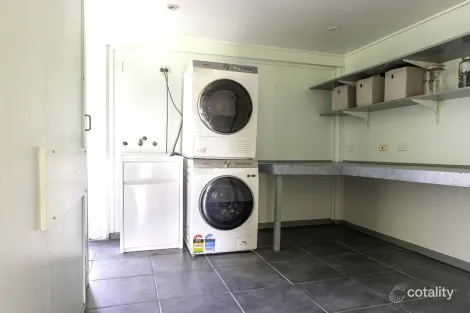 Property photo of 11 Leahy Street Beaconsfield QLD 4740