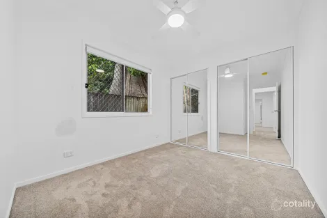 Property photo of 28-30 McLeod Street Cleveland QLD 4163