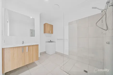 Property photo of 28-30 McLeod Street Cleveland QLD 4163