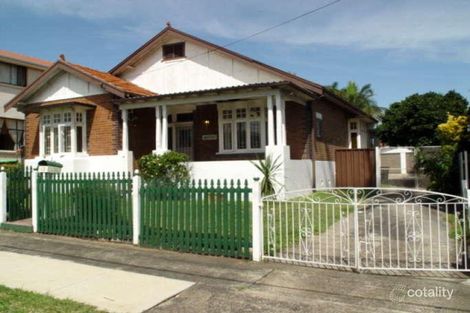 13 Scahill St, Campsie, NSW 2194