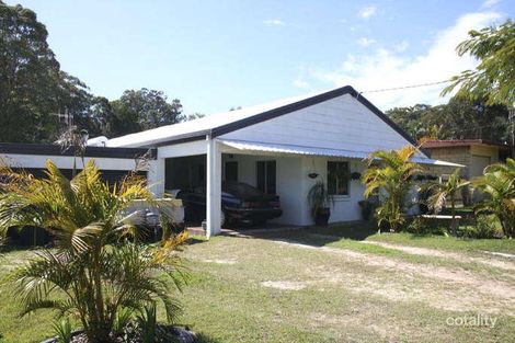 Property photo of 5 Larapinta Court Rainbow Beach QLD 4581