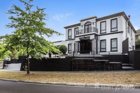Property photo of 37 Stonebridge Way Attwood VIC 3049
