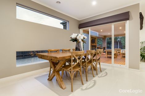 Property photo of 17 Red Mallee Court Lyndhurst VIC 3975