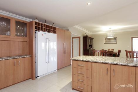 Property photo of 16 Octagon Gardens Aveley WA 6069