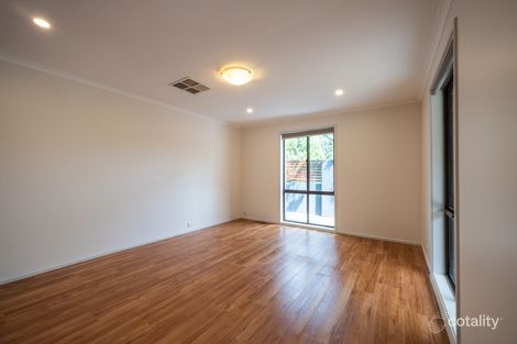 Property photo of 15 Fred Johns Crescent McKellar ACT 2617