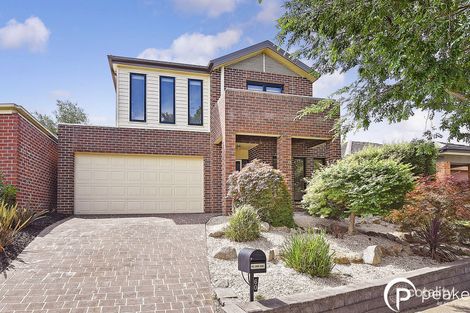 Property photo of 60 Fairholme Boulevard Berwick VIC 3806