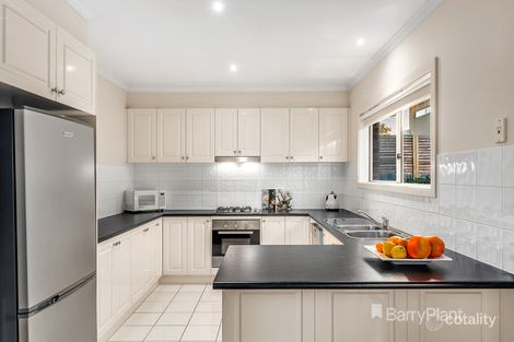 Property photo of 2/24 Ovando Street Preston VIC 3072