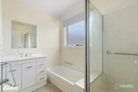 Property photo of 2/10 Grant Street Yarram VIC 3971