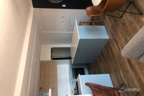 Property photo of 18/20 Commodore Drive Surfers Paradise QLD 4217