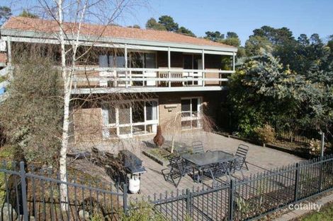 18 Churchill Park Dr, Lysterfield South, VIC 3156