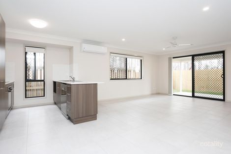 Property photo of 11 Pandorea Street Deebing Heights QLD 4306