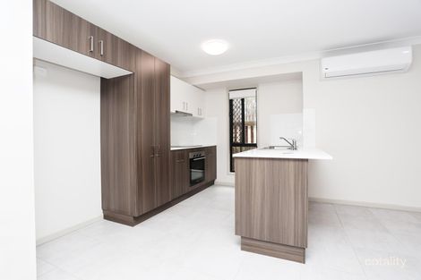Property photo of 11 Pandorea Street Deebing Heights QLD 4306