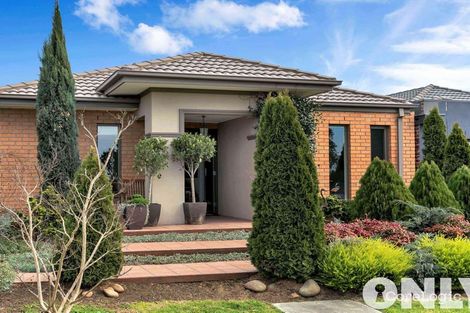 Property photo of 11 Paratea Lane Cranbourne North VIC 3977