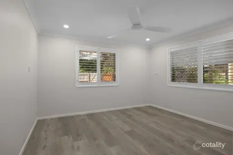 Property photo of 17/5 Spalding Crescent Goodna QLD 4300