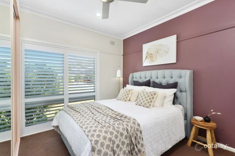 Property photo of 3 Cleverdon Crescent Figtree NSW 2525