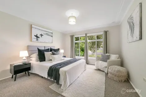 Property photo of 34 Camellia Circle Woy Woy NSW 2256