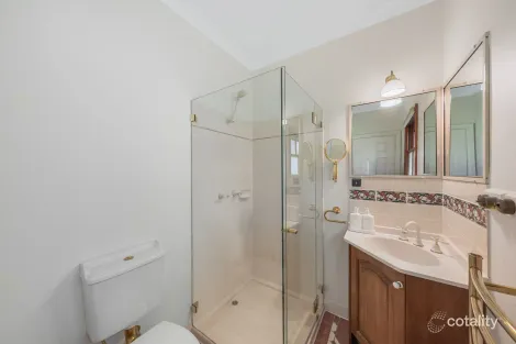 Property photo of 68A Jolimont Street Sherwood QLD 4075