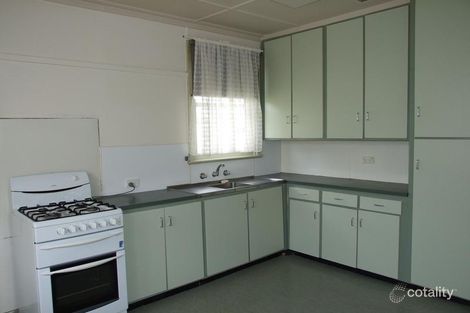 Property photo of 24 Manley Crescent Wangaratta VIC 3677