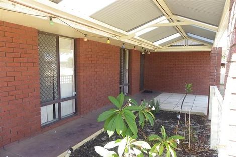 Property photo of 21 Grevillea Way Heathridge WA 6027