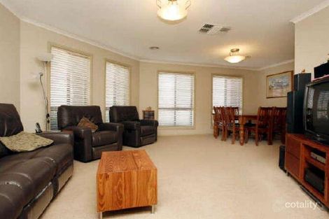 Property photo of 1 Banyule Grove Conder ACT 2906